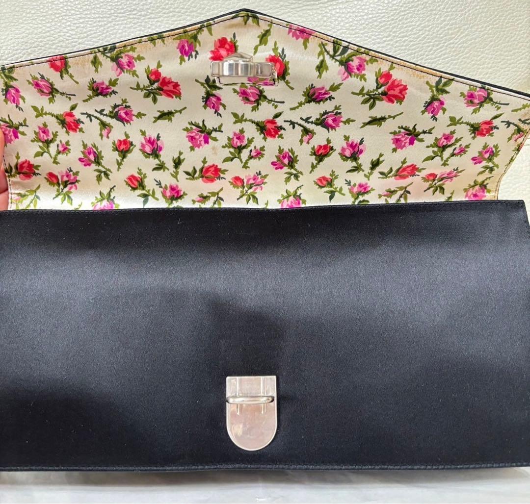 PRADAプラダクラッチバッグ