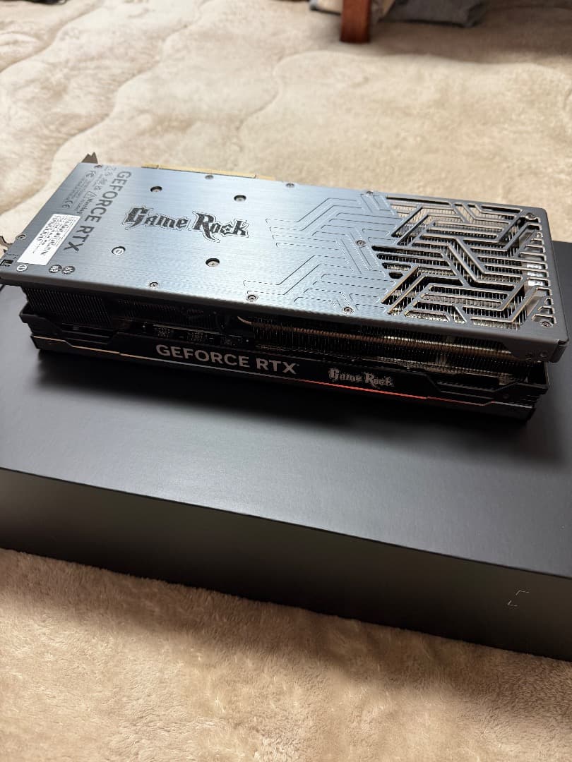 GeForce RTX 4090 24GB 本体