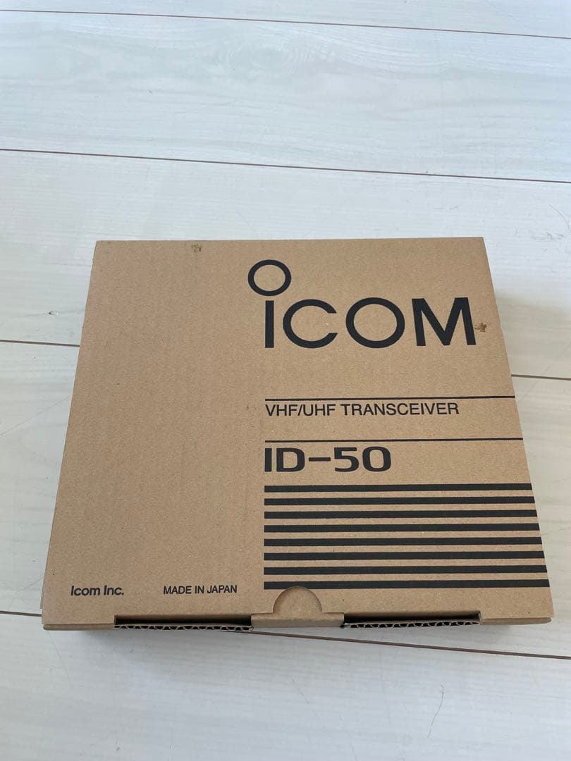 s*o様 アイコムアマチュア無線デジタルハンディ機　ID-50