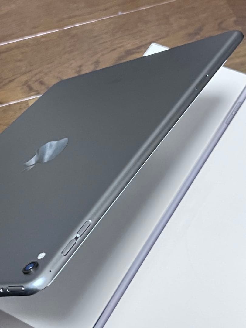 【容量256GB】iPad Pro 9.7 Wi-Fi+Cellular シルバ