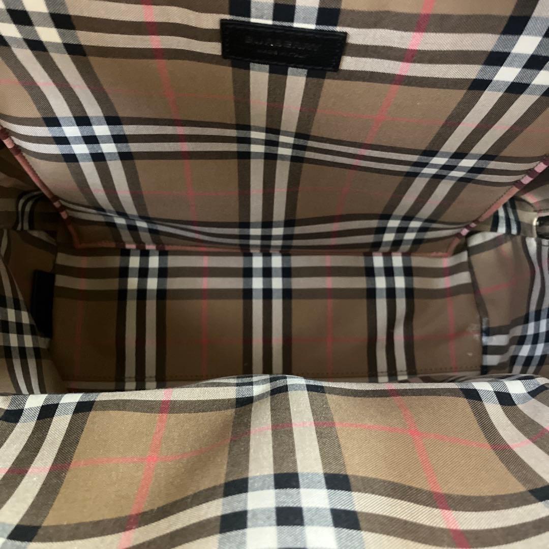 緊急本日限定バーバリーBURBERRY☆レザーバックパックML JEFF LGL