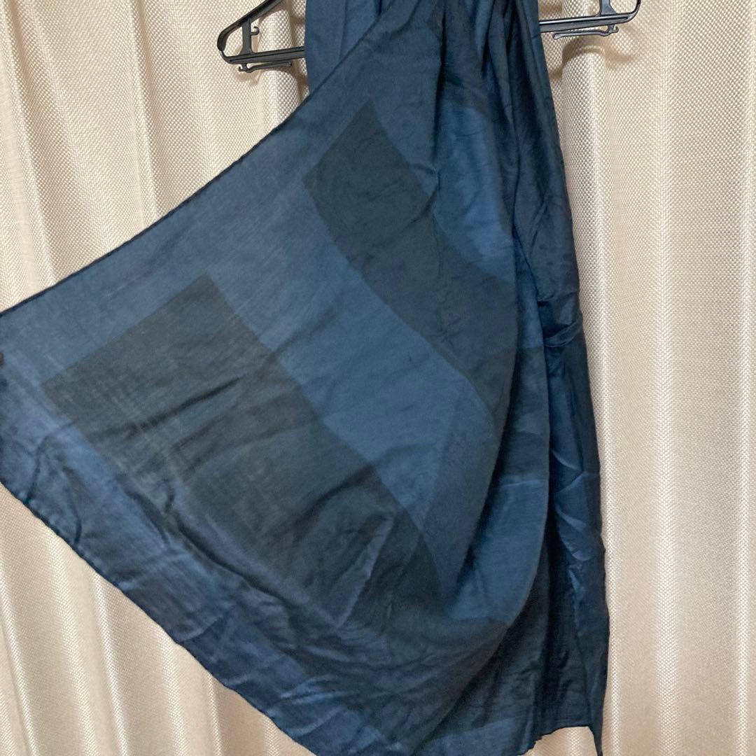 HERMÈS エルメス　ダークブルー シルク大判ストール　馬柄 197×96cm