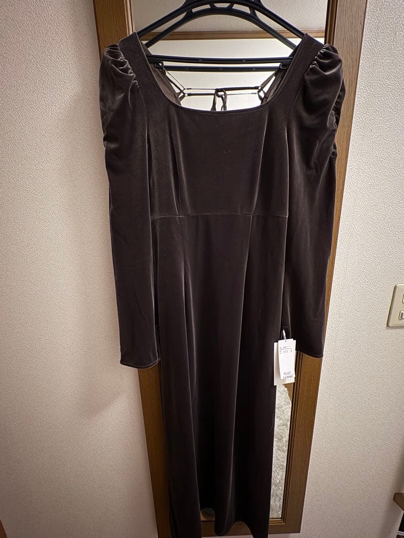 FRAY I.D スクエアネックベロアワンピース タグ付