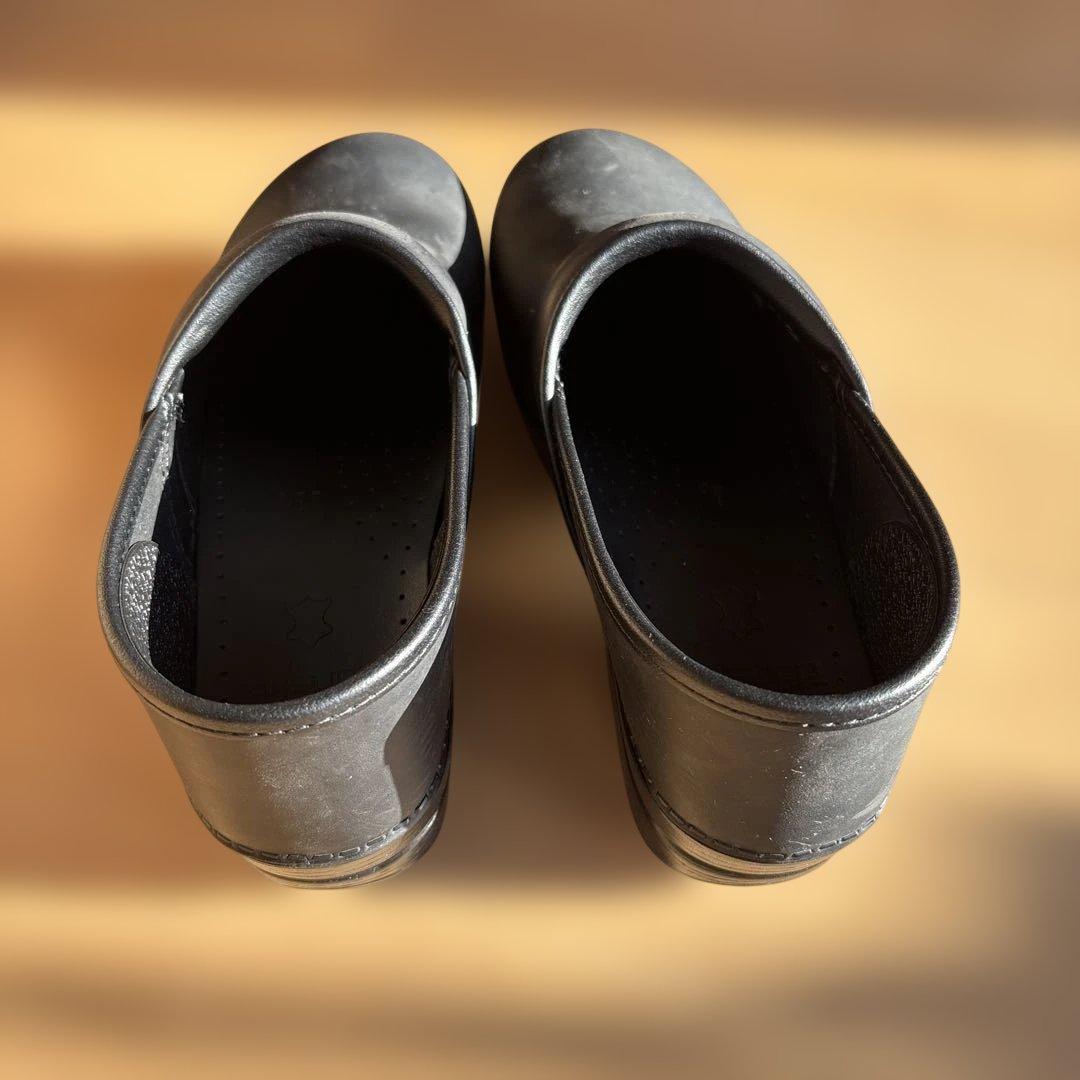 ダンスコ　dansko 40 プロフェッショナルサンダル