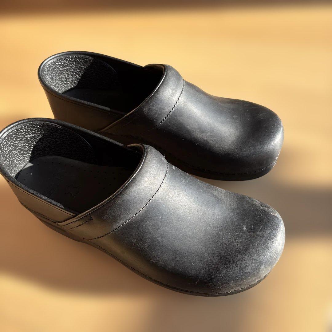 ダンスコ　dansko 40 プロフェッショナルサンダル