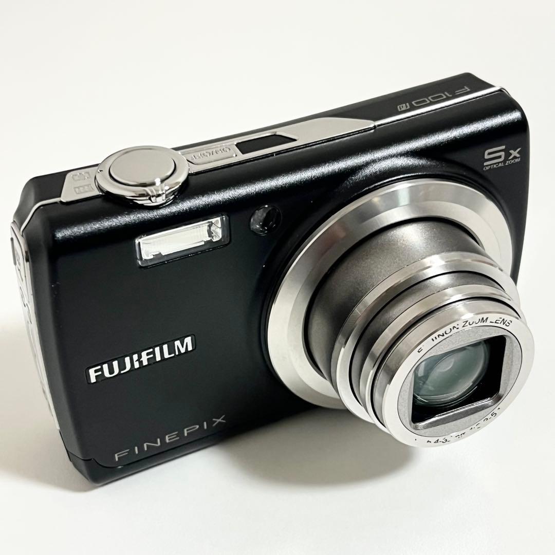 デジタルカメラ FUJIFILM finepix F100fd