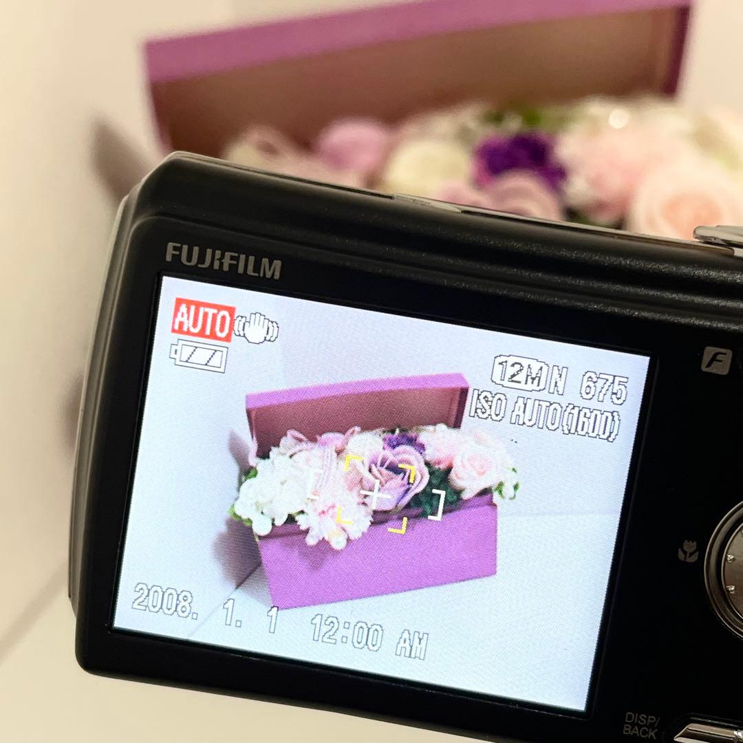 デジタルカメラ FUJIFILM finepix F100fd