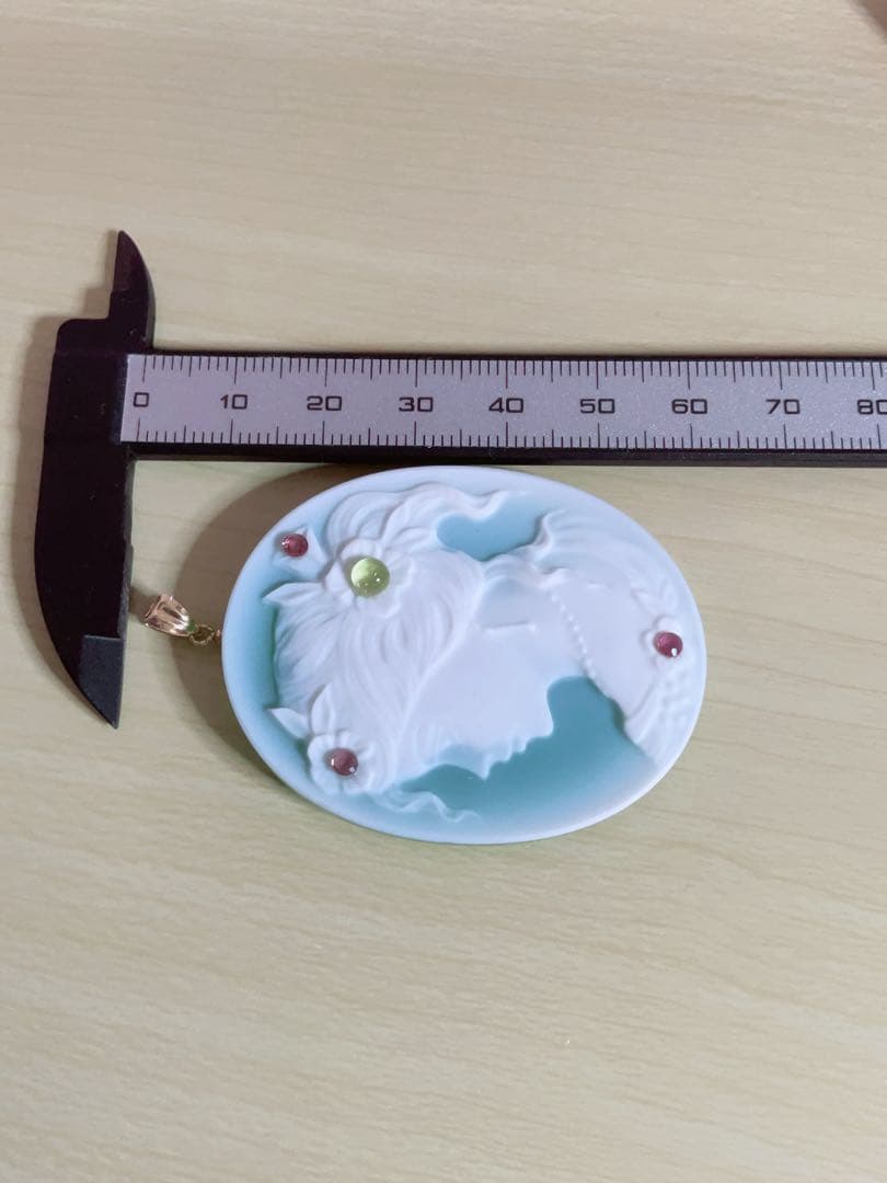 K18金天然石グリーン瑪瑙カメオペンダント　超ビッグサイズ