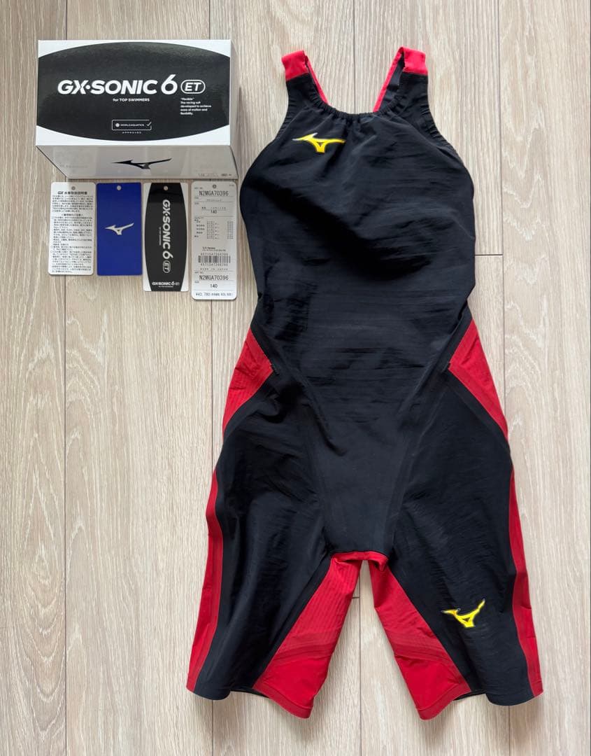 ミズノ GX SONIC6 ET 140サイズ ジュニア 女子 高速水着①