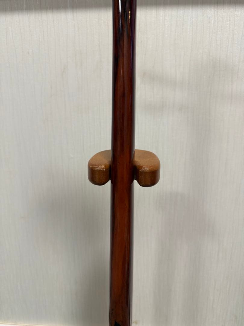 良き音色・良き見た目　沖縄三線　縞黒檀　真壁　人工皮　三線本体