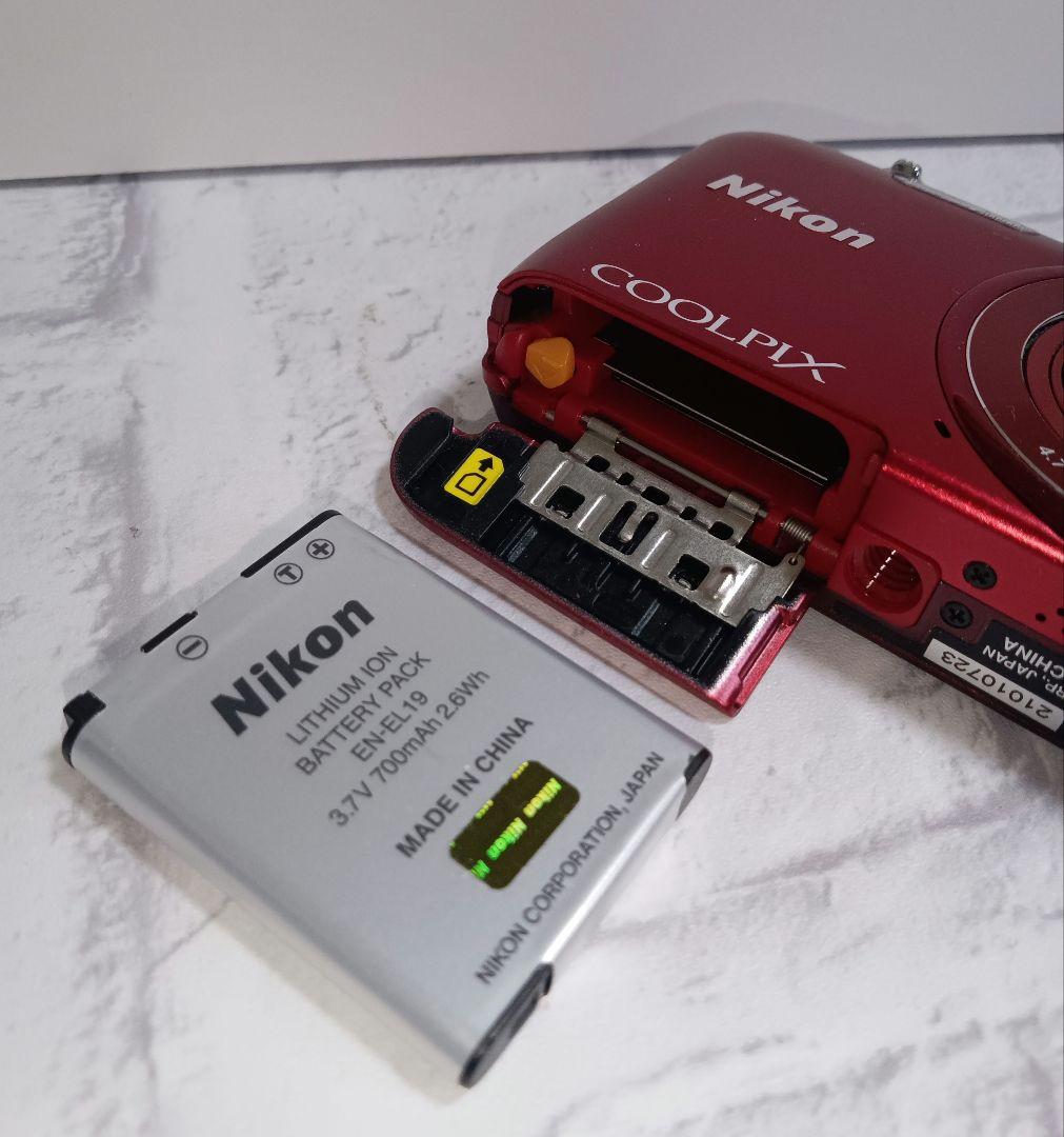 アラになります♪　　　　　　　 〇Nikon COOLPIX レッド