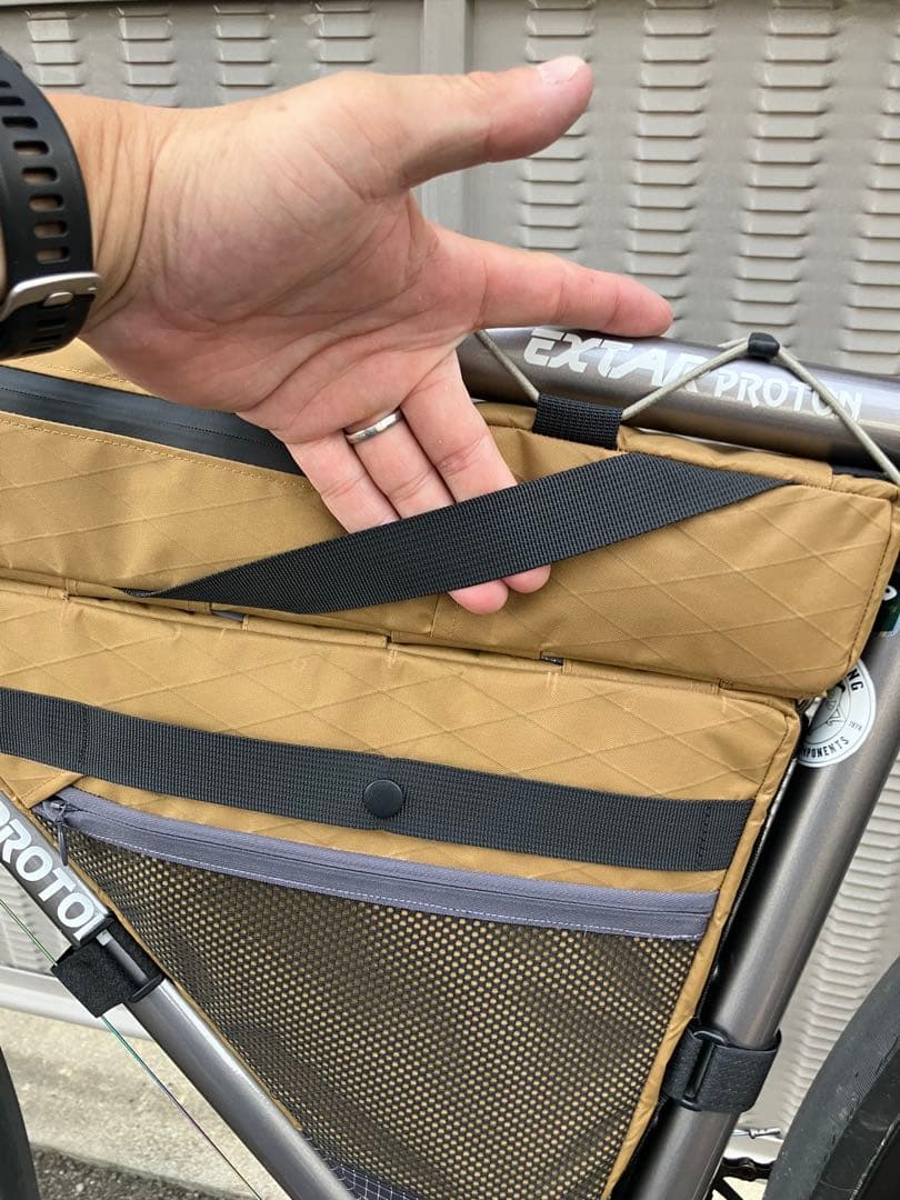 ハンドメイド　上下分割フルフレームバッグ　X-PAC Cブラウン　フレーム49