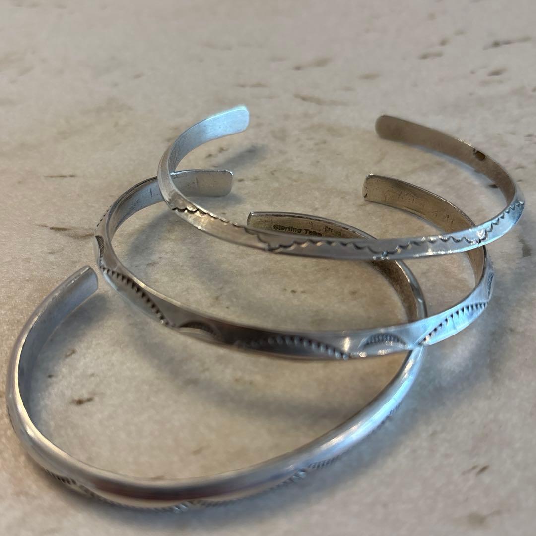 インディアンジュエリー　ナバホシルバー　バングル　スタンプワーク