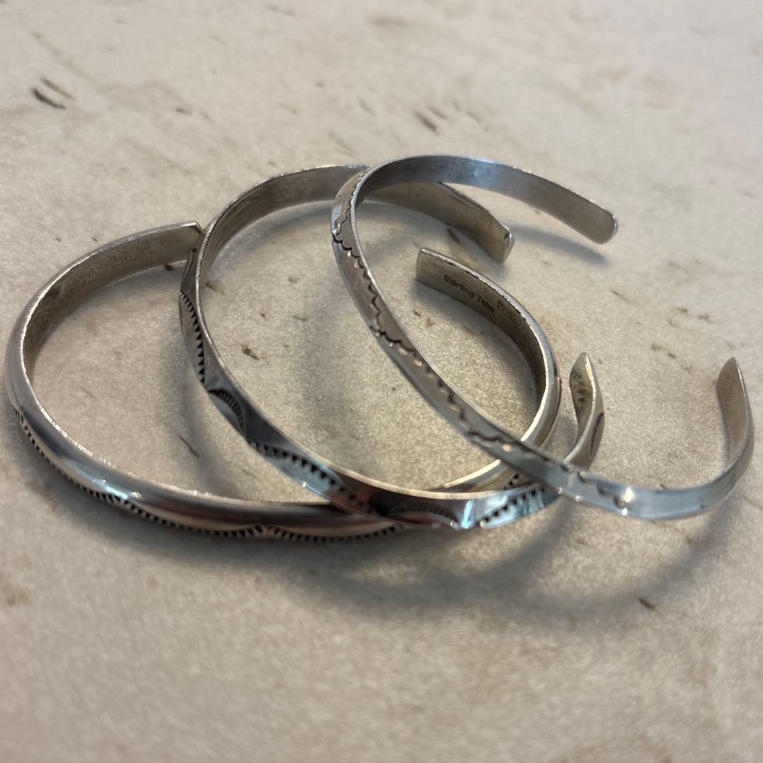 インディアンジュエリー　ナバホシルバー　バングル　スタンプワーク