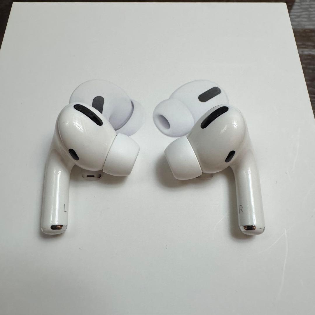 AirPods Pro本体 ケース付き