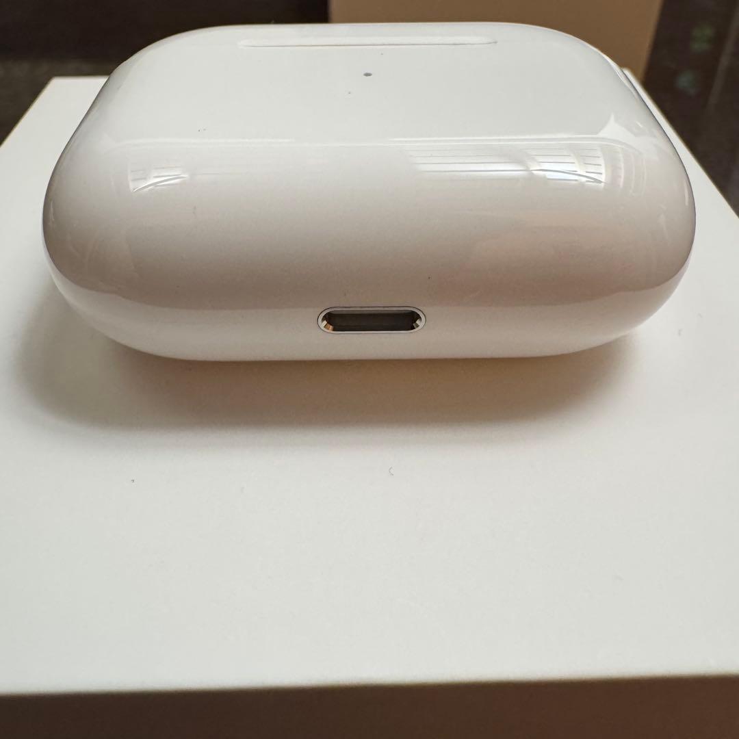 AirPods Pro本体 ケース付き