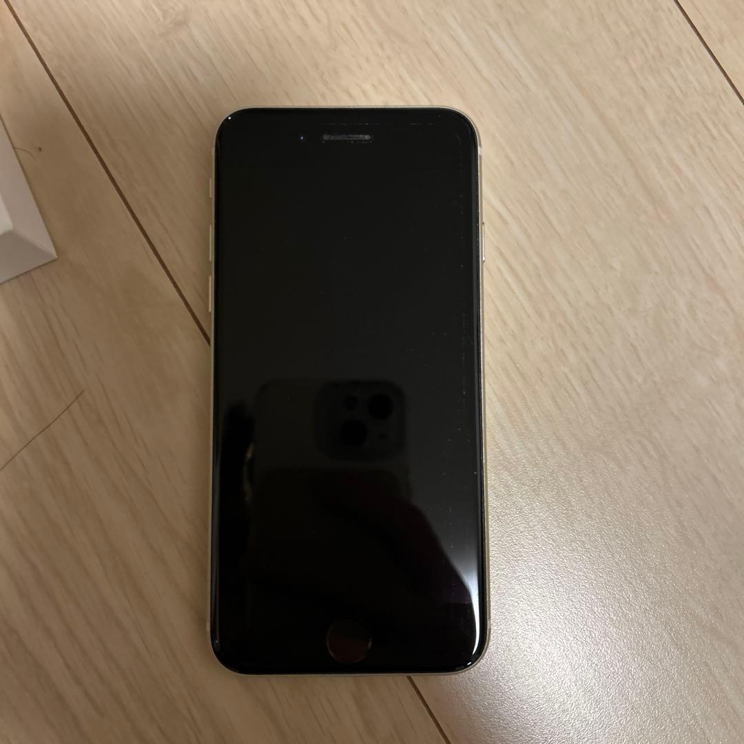 OUCA　美品　iPhone SE 第3世代