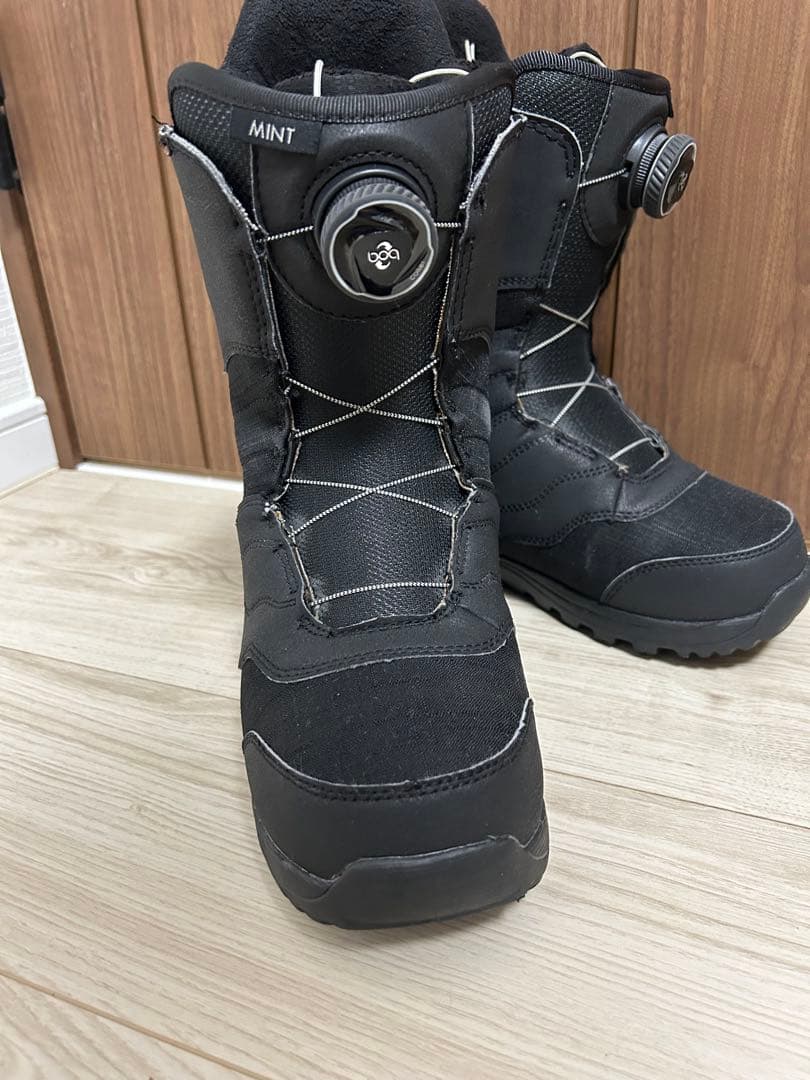 Burton バートン MINT BOA スノーボードブーツ 7 24㎝