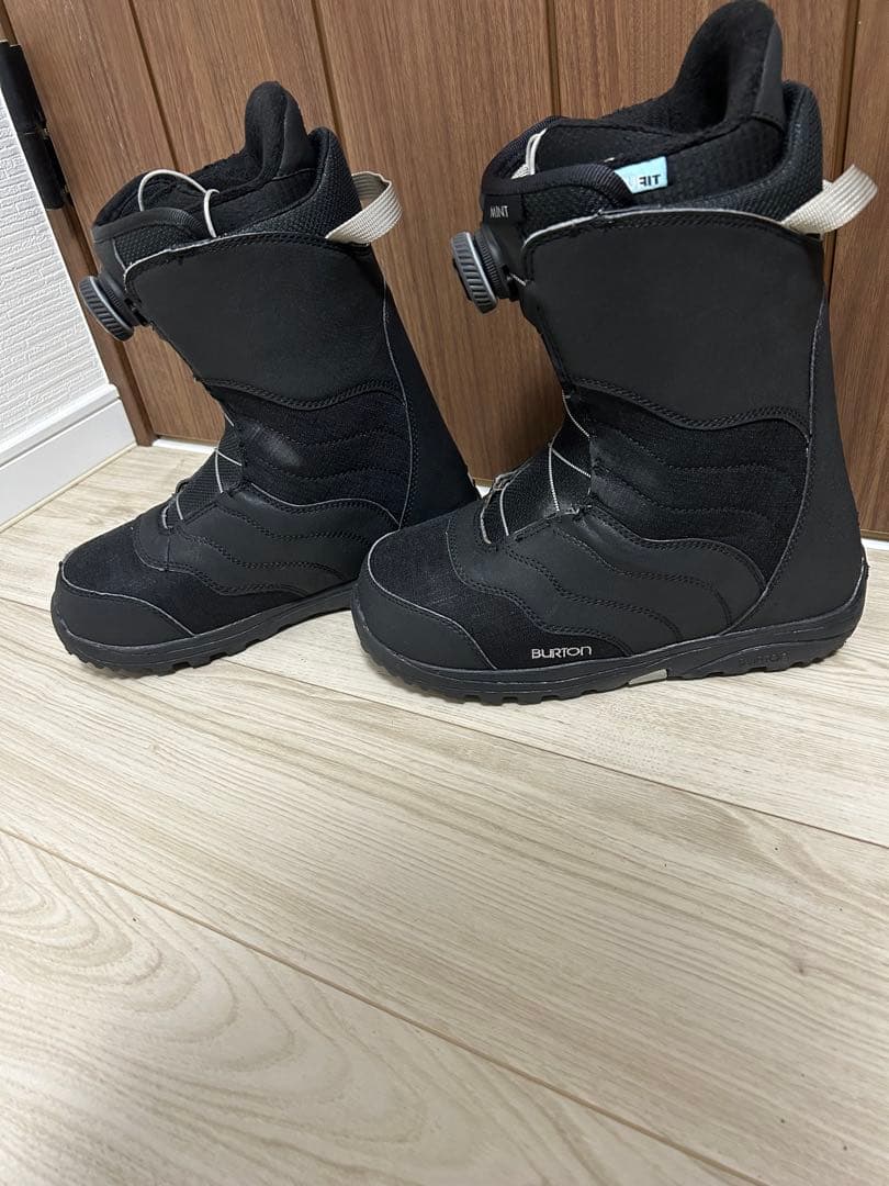 Burton バートン MINT BOA スノーボードブーツ 7 24㎝