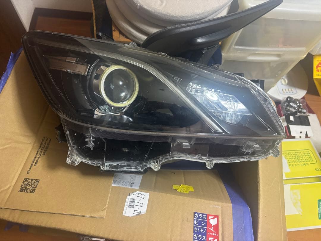 210クラウン前期　純正加工品ヘッドライト　左右セット　AFS付き