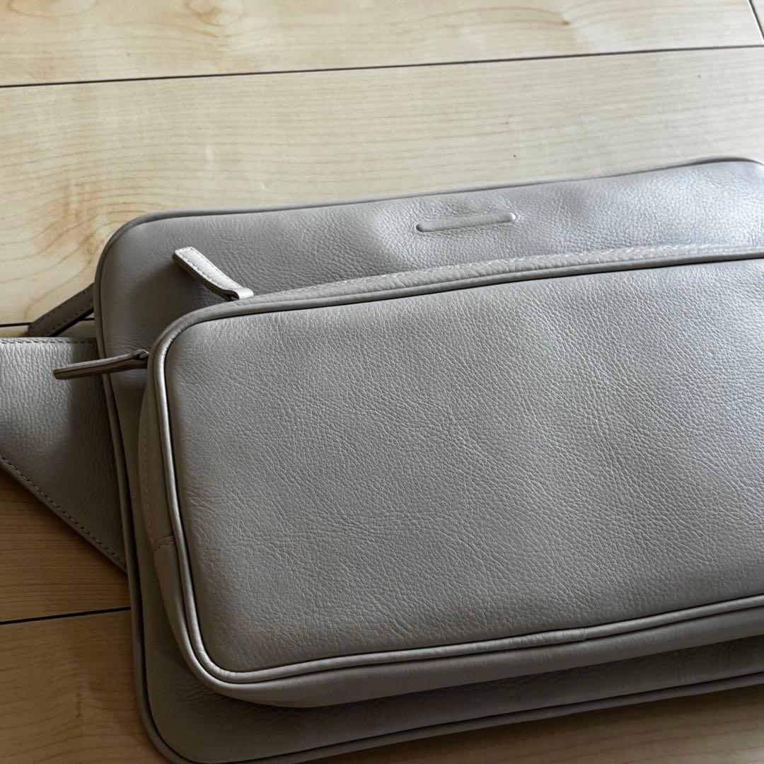 最終価格 objects.io ベルトバッグ for ラップトップ