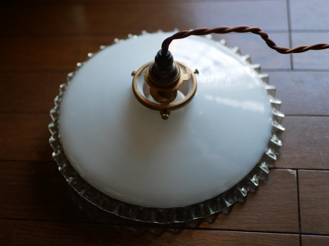 フランス　アンティーク　ペンダントランプ