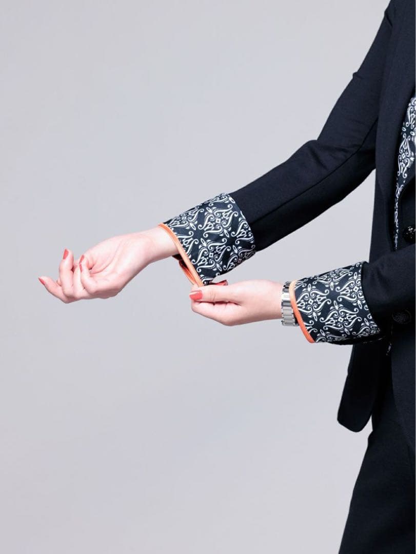 タグ付き 現行品 レジーナロマンティコ ダマスク柄使いジャケット 44