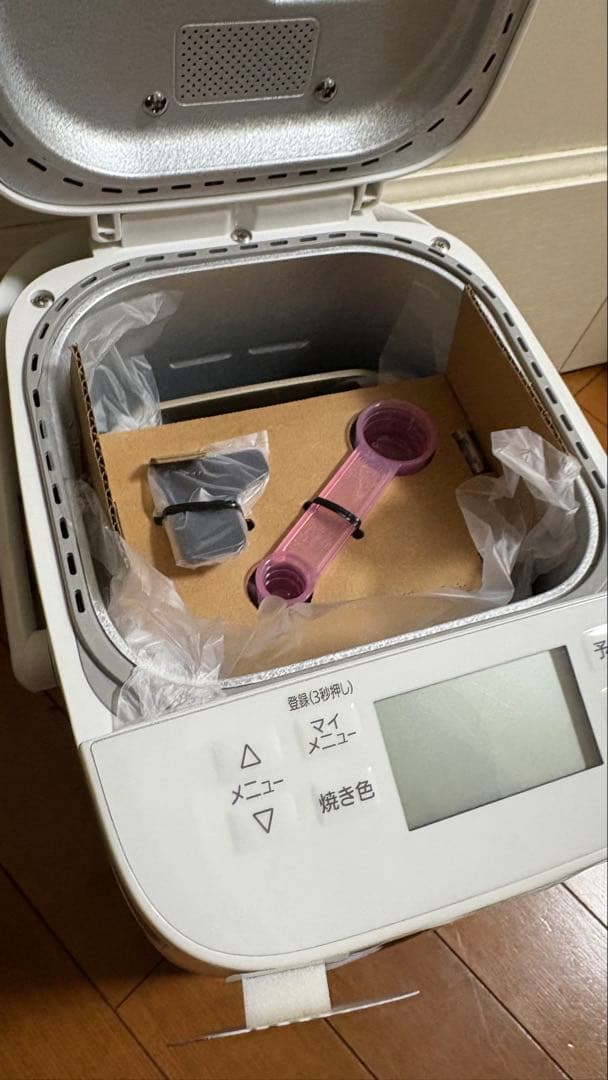 未使用 パナソニック ホームベーカリー ホワイト SD-SB1-W