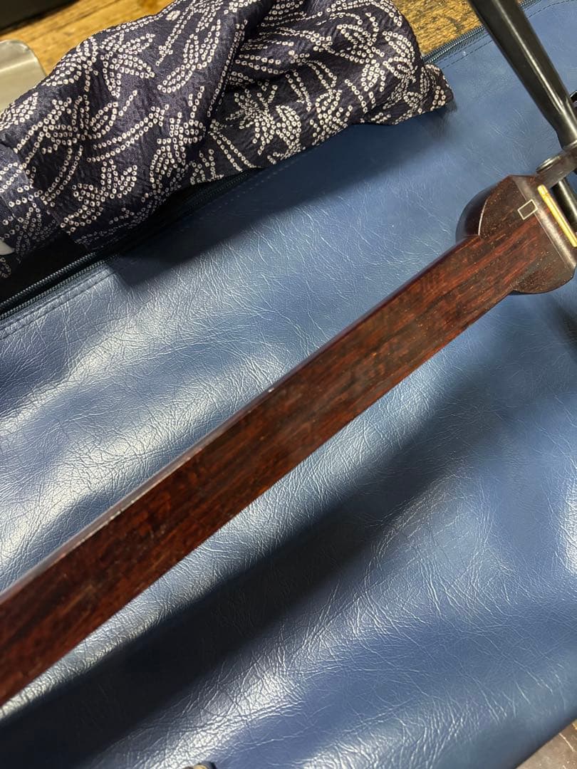 1.5寸短 金細二本溝子持ち綾杉胴 民謡三味線