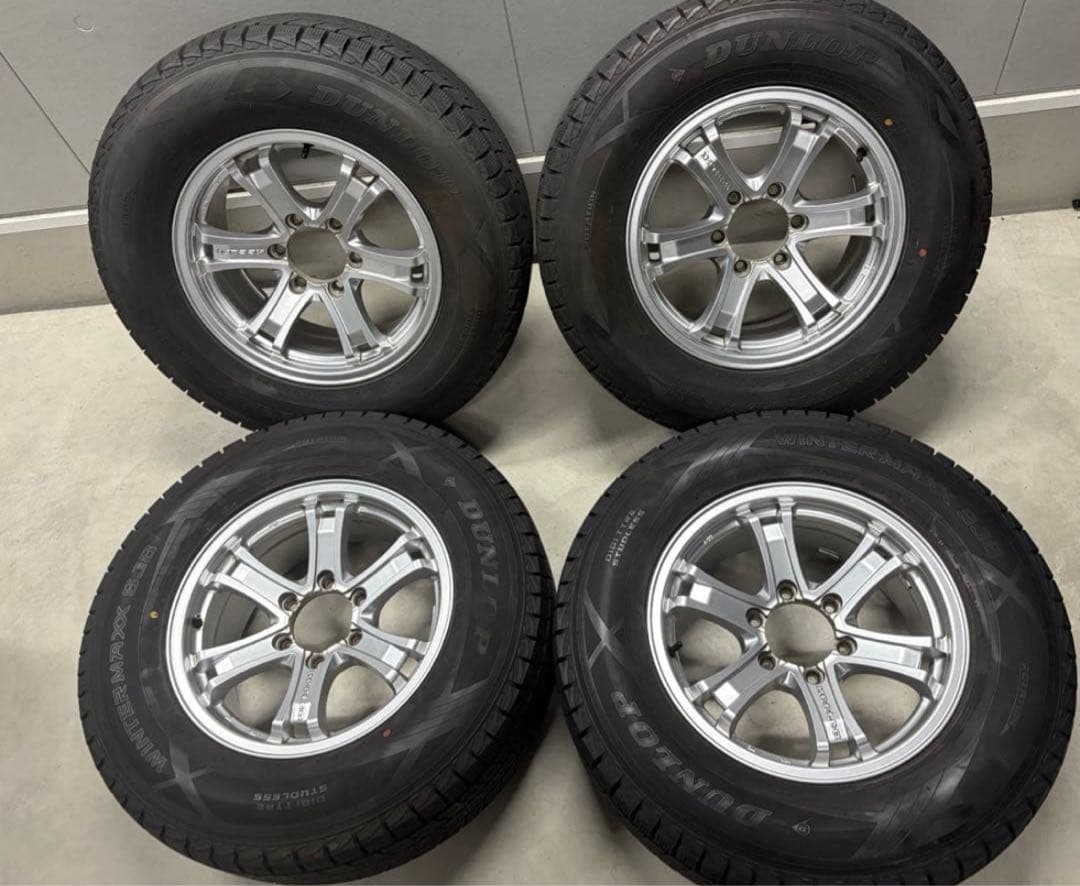 ワンダー③ 美品265/65R17 スタッドレスタイヤ　プラド150