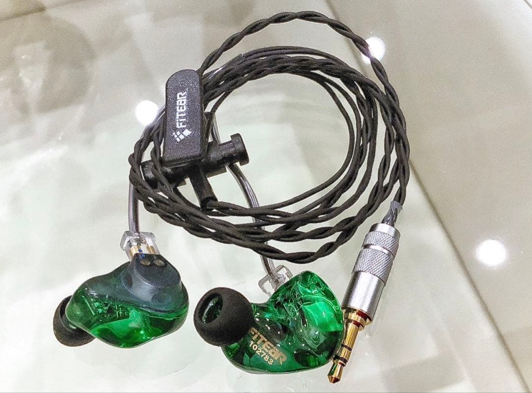 【極美品】Fitear TG223（オマケケーブル付き）