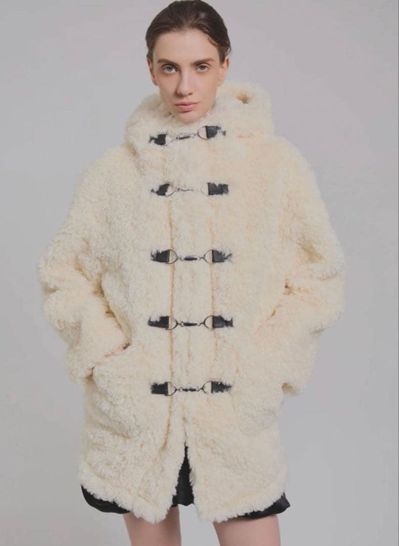 THE TOÉ Trafalgar Boa Coat White S