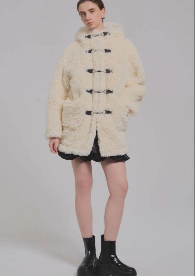THE TOÉ Trafalgar Boa Coat White S