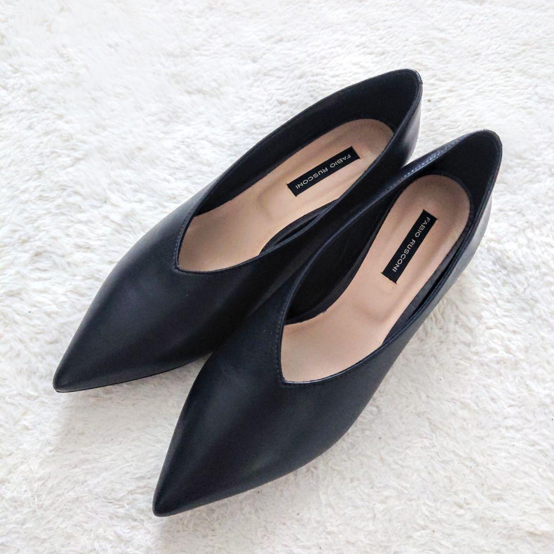 ✨美品✨ ファビオルスコーニ フラット レザー ブラック パンプス Vカット