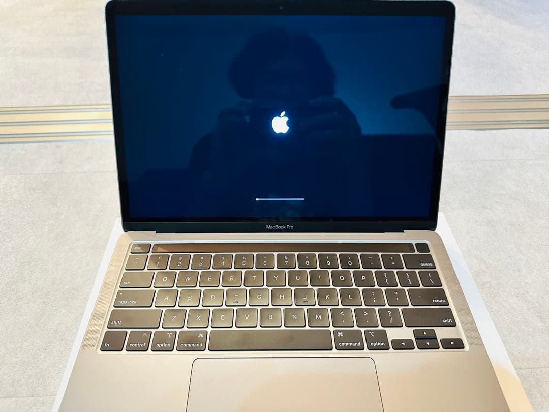 カ*ヤ様 Apple MacBook Pro 13 i7 32GB 1TB US