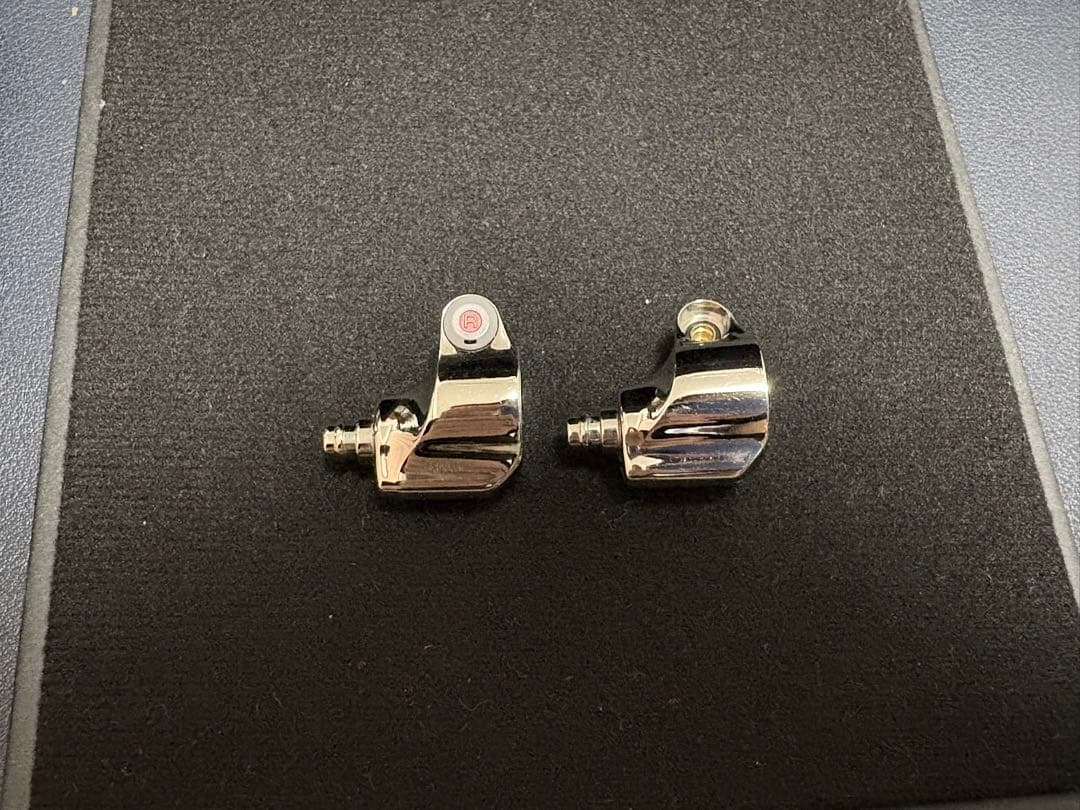 イヤホン SONY IER-Z1R