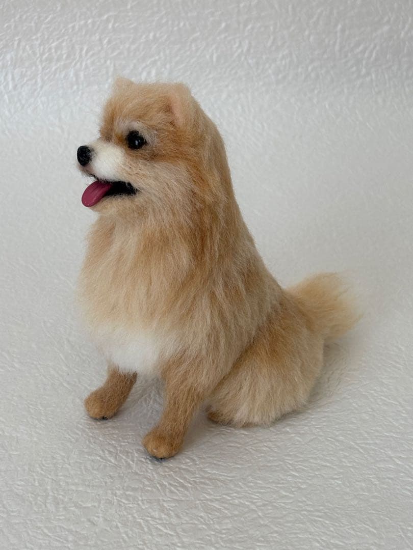 羊毛フェルト犬: 手のひらサイズポメラニアン/ハンドメイド