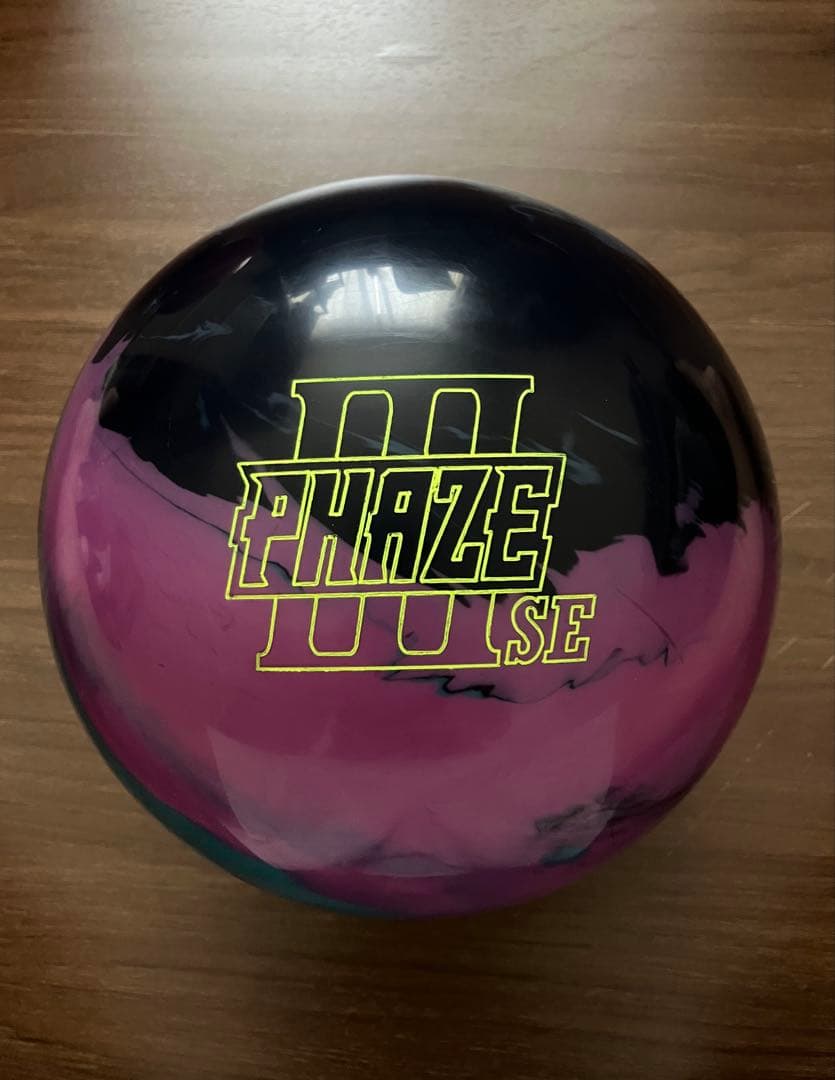 ストーム フェイズIIISE ボウリングボール