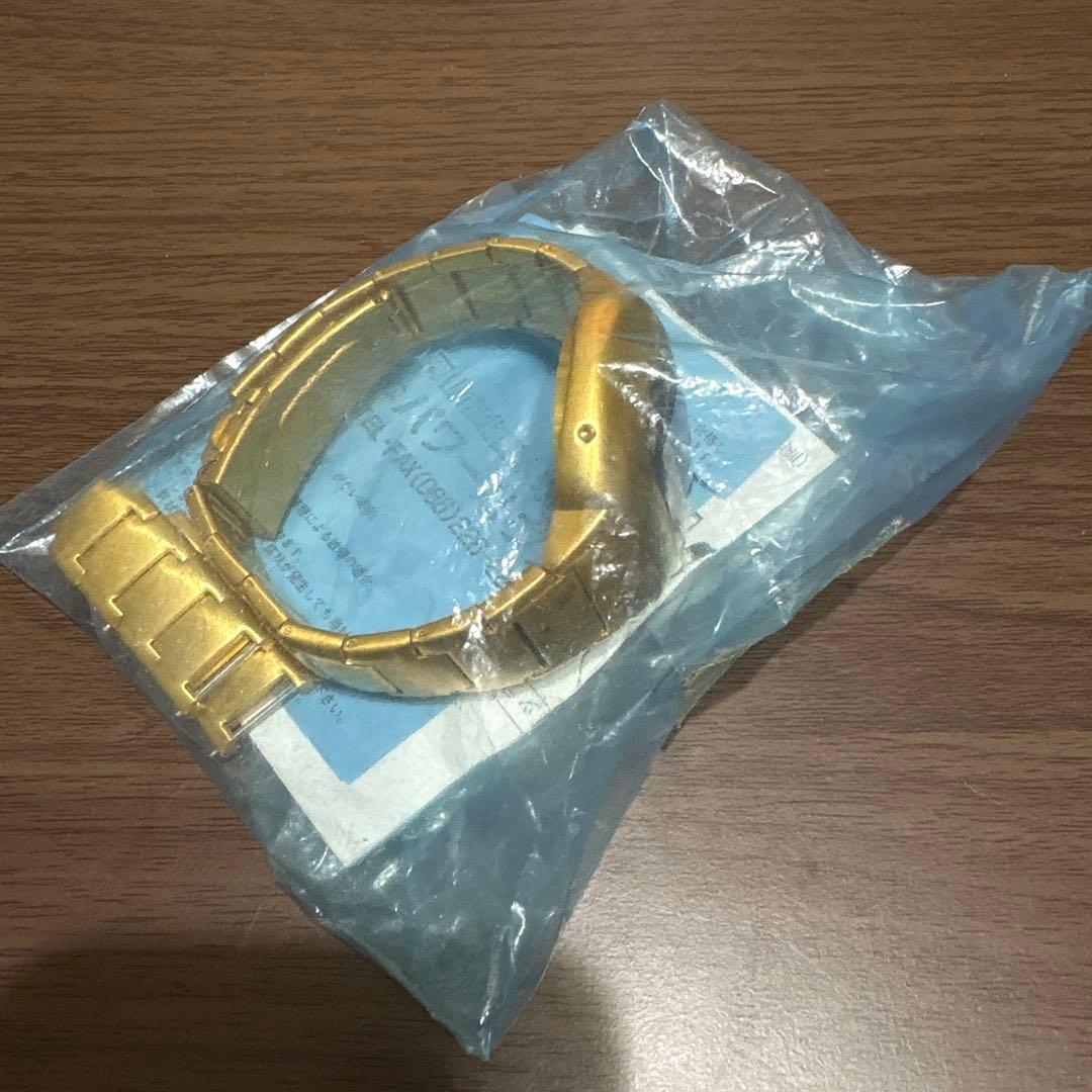 デジタル腕時計