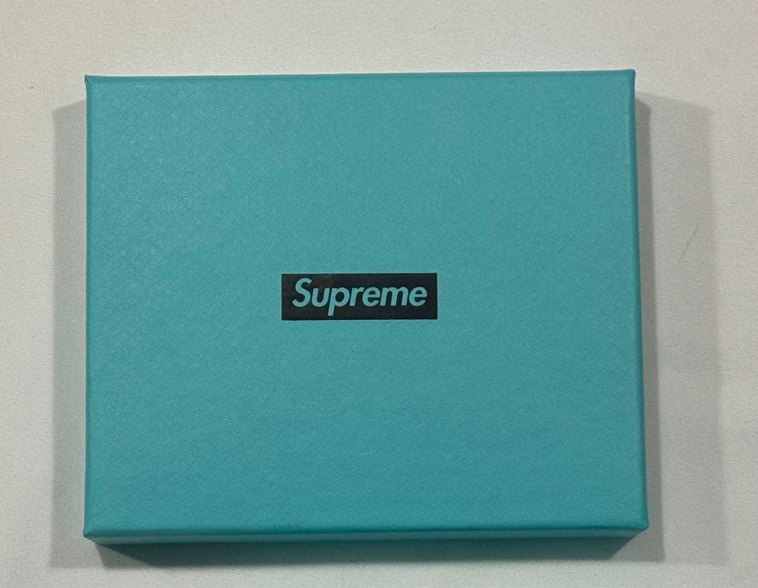 surpreme x tiffany keychain 新品