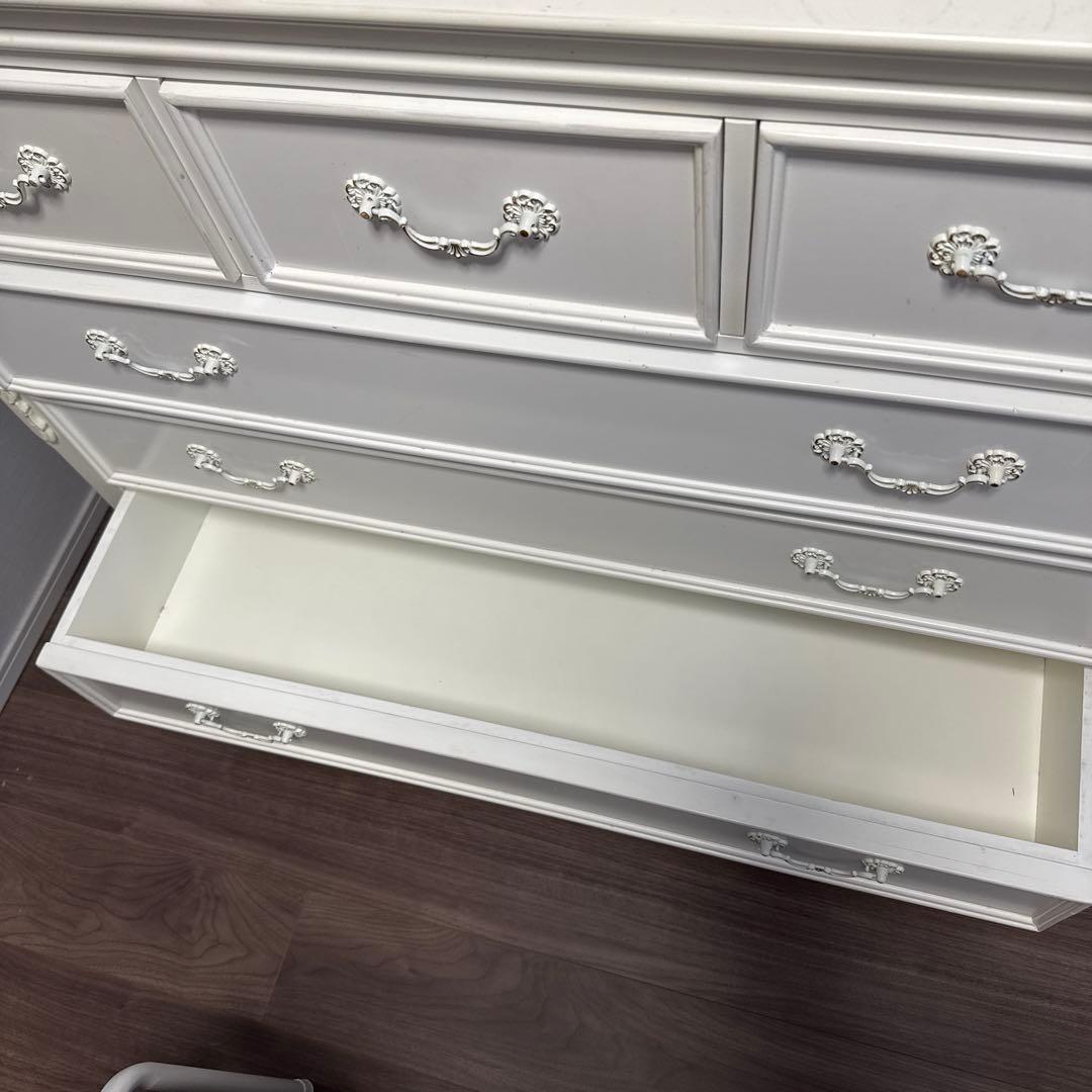 リュバンシュ　チェスト　タンス　ホワイト