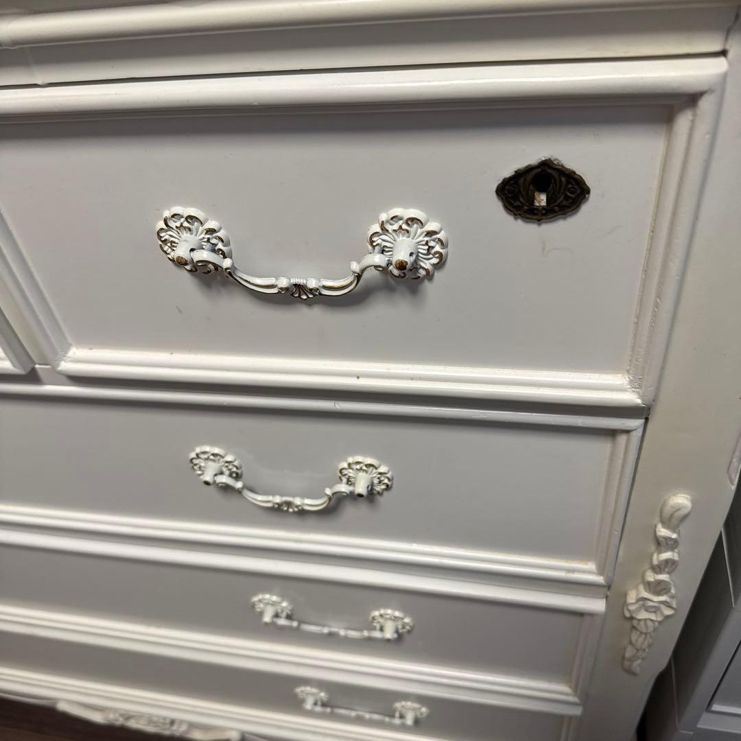 リュバンシュ　チェスト　タンス　ホワイト