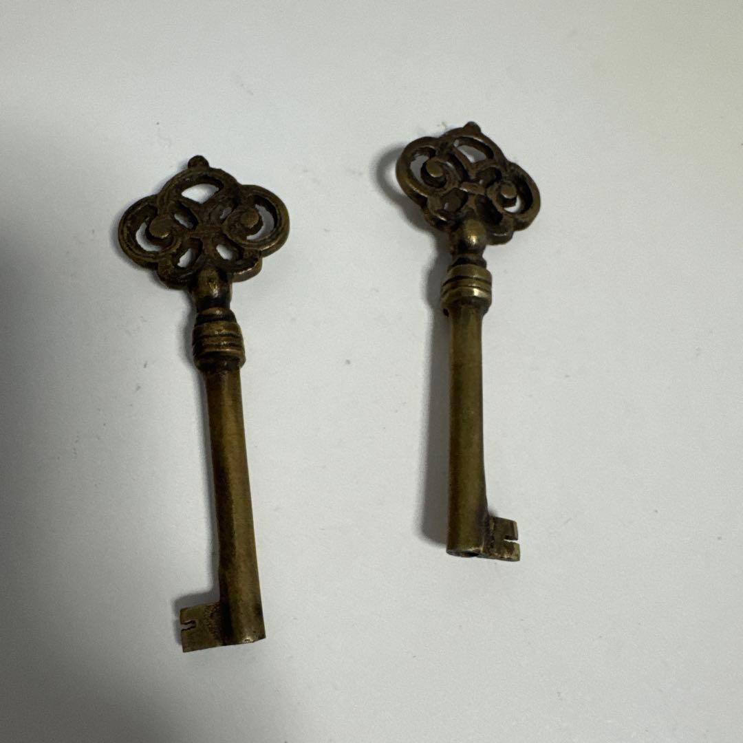 リュバンシュ　チェスト　タンス　ホワイト