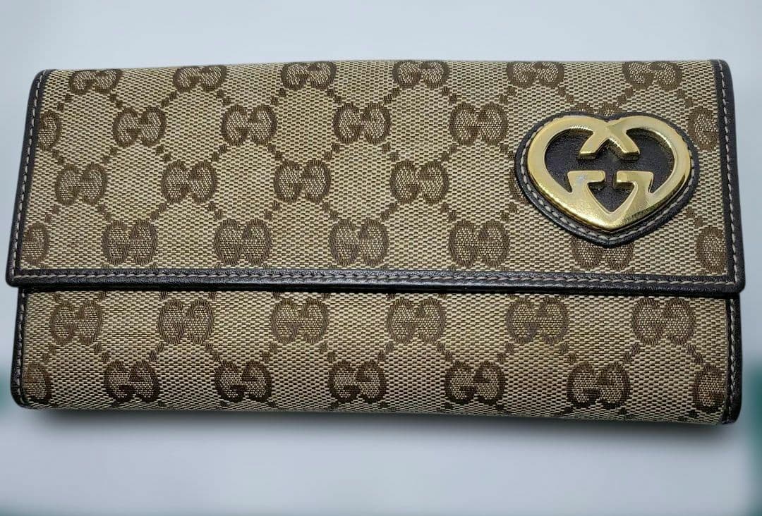 GUCCI GGキャンバス 長財布 ハートロゴ