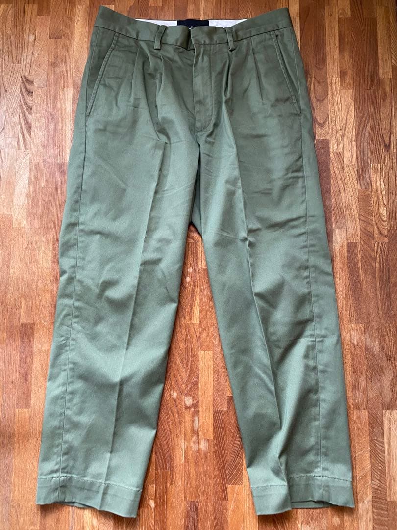 Barbour ted チノパン（リラックスフィット）