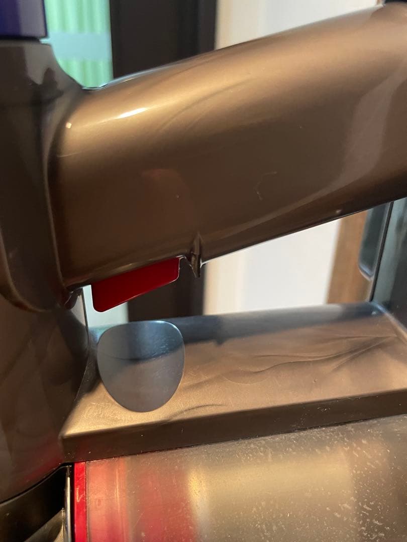 Dyson V8 absolute スティッククリーナー 本体（本日限定）