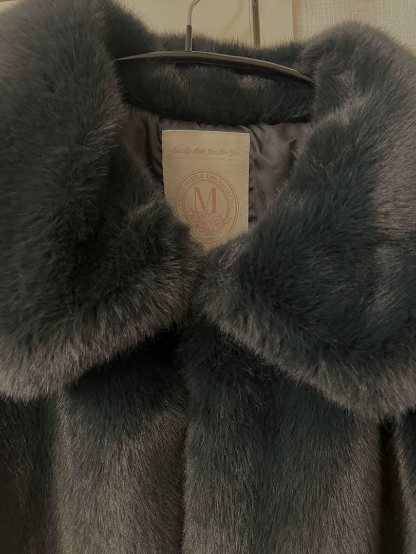 お値下げ❣️MAISON MARBLE フェイクファーコート　ブラック