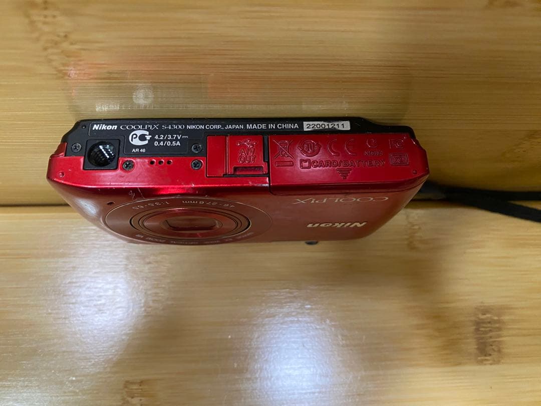 Nikon COOLPIX S4300 レッド
