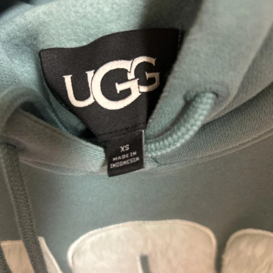 UGG パーカー