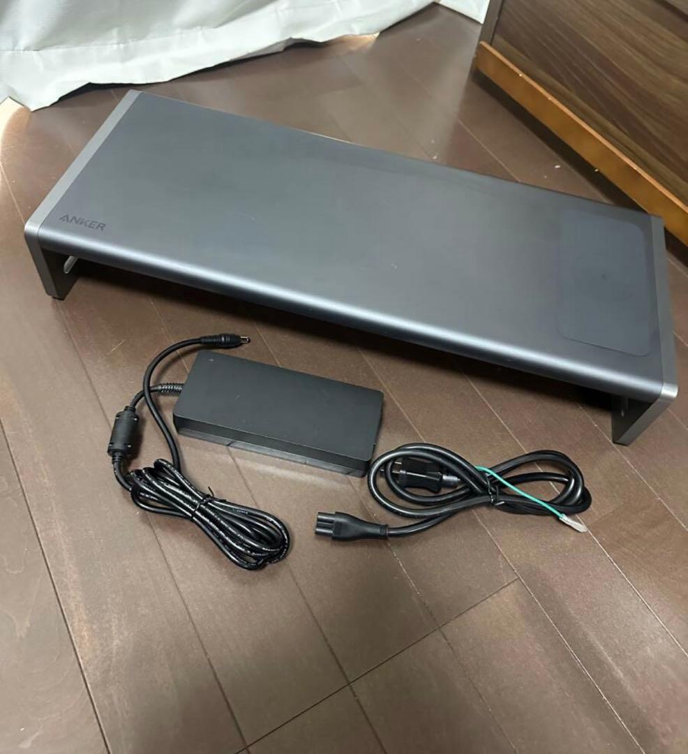 Anker 675 アルミニウムスタンド USB-C HDMI